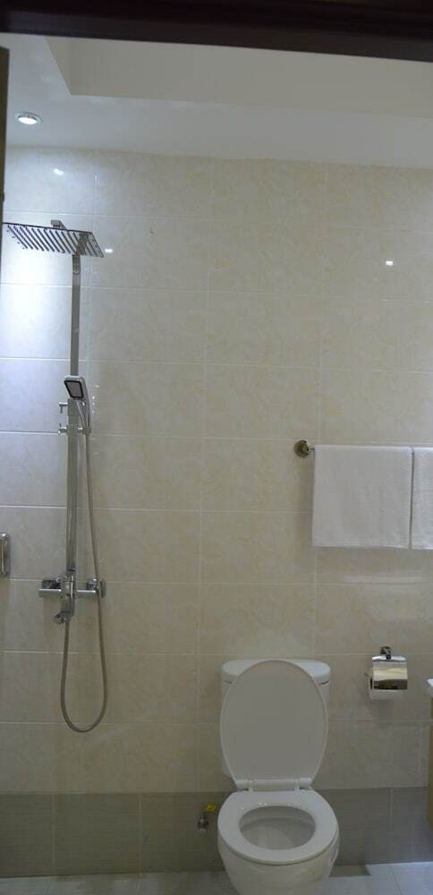 Hotel Qu Lin Resident