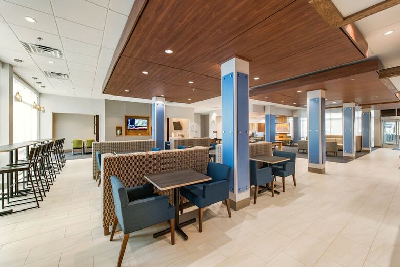 Hotel Holiday Inn Express & Suites Carrollton West