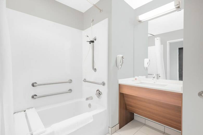Hotel Microtel Inn & Suites By Wyndham Binghamton