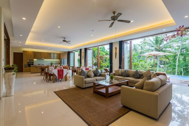 Villa River Sakti Resort