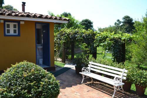 Hostal Pousada Vila Lara