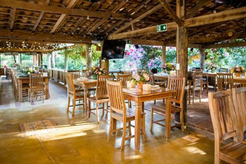 Hostal Pousada Vila Lara