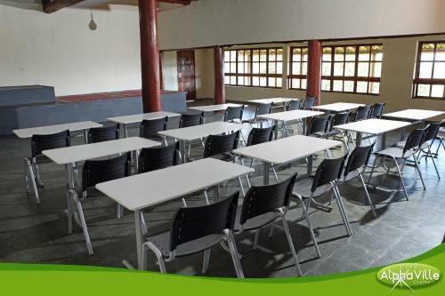 Agroturismo Hotel Alpha Ville Chal�s