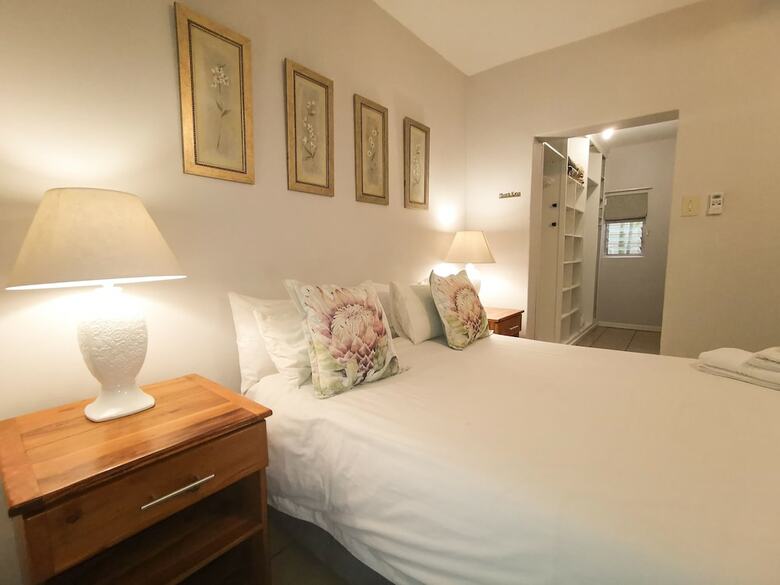 Hotel Loerie Guesthouse