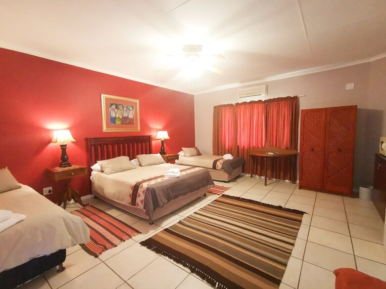 Hotel Loerie Guesthouse