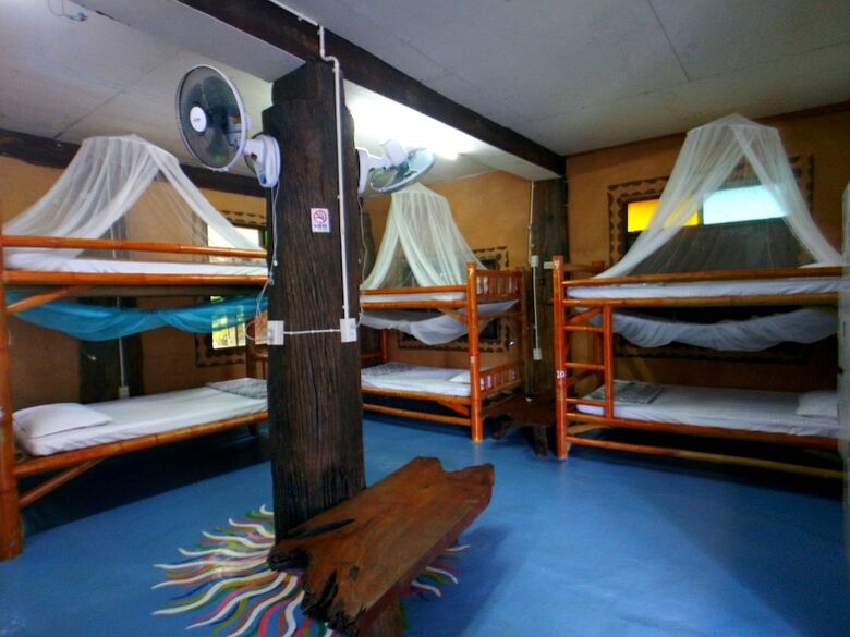 Hostal Up2u Guesthouse