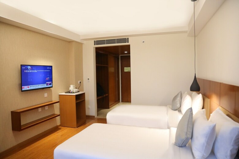 Hotel Cj Pallazzio