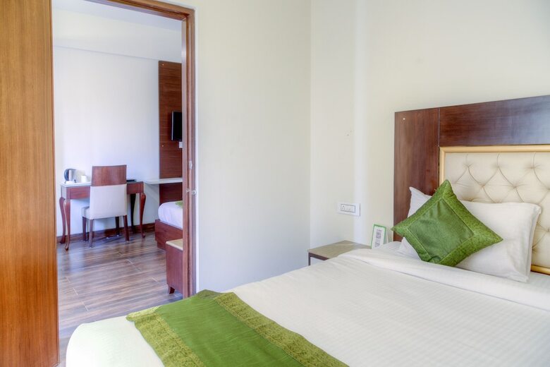 Hotel Treebo Tryst Sc Residency