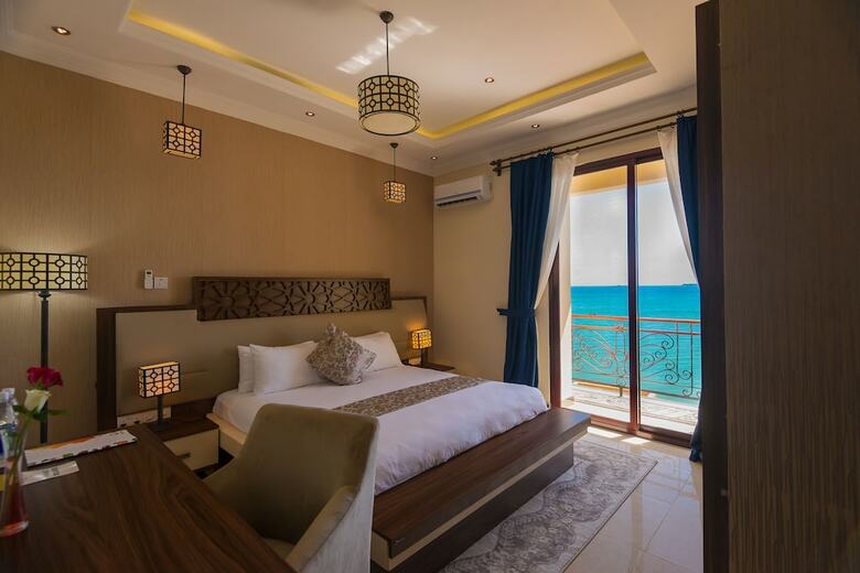 Hotel Golden Tulip Zanzibar Resort