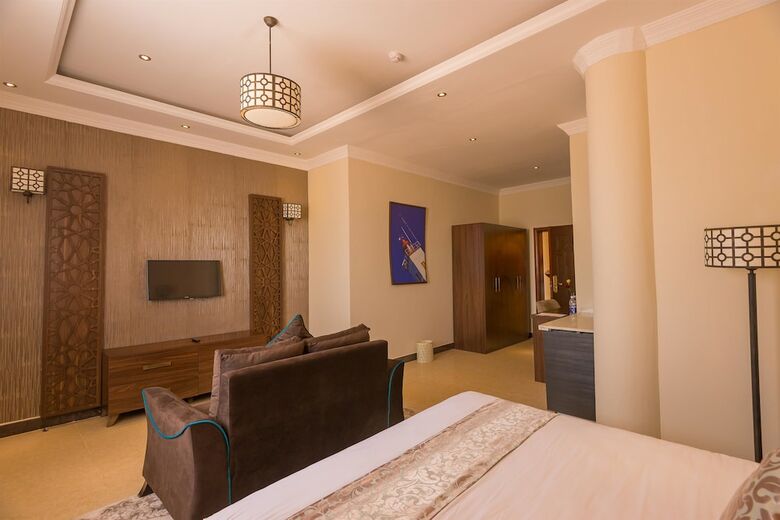 Hotel Golden Tulip Zanzibar Resort