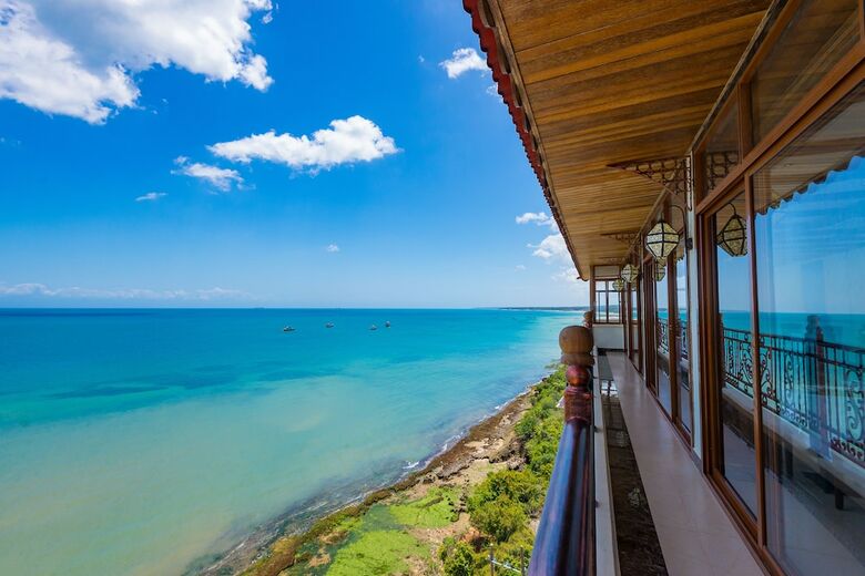 Hotel Golden Tulip Zanzibar Resort