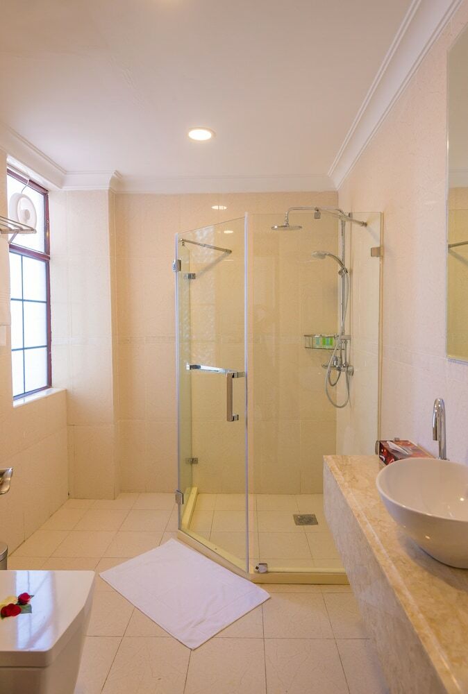Hotel Golden Tulip Zanzibar Resort