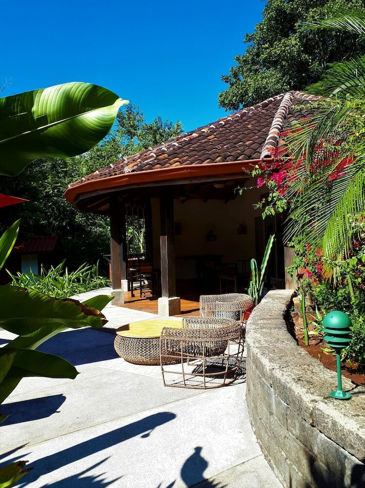 Casa Mapache B&B