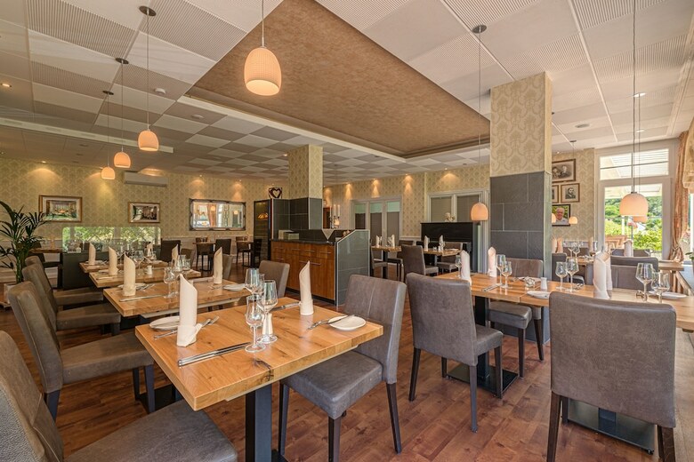 Hotel Weinberg-schl��chen
