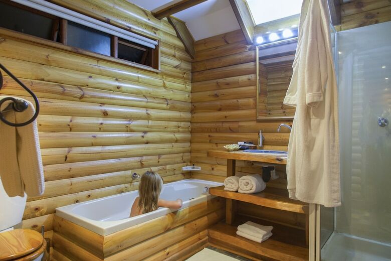 Posada The Fernery Lodge & Chalets