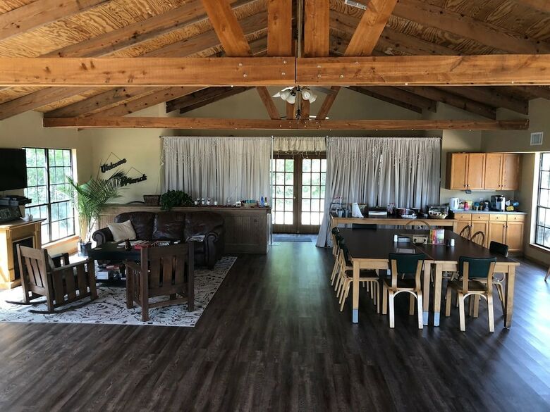 Bed & Breakfast Night Bird Ranch