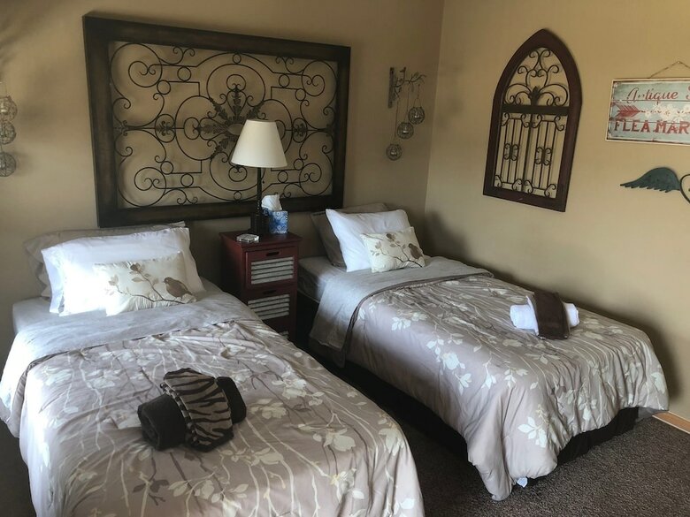 Bed & Breakfast Night Bird Ranch