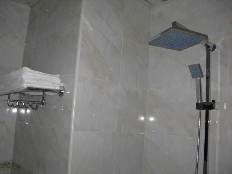 King D Hotel