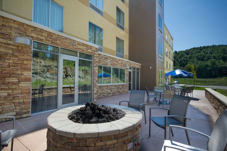 Hotel Fairfield Inn & Suites Cambridge