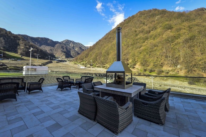 Qafqaz Tufandag Mountain Resort Hotel