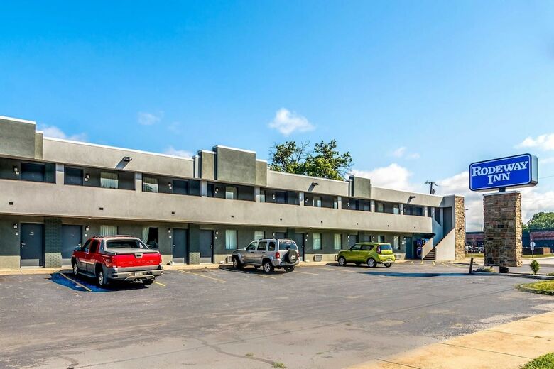 Hotel Rodeway Inn