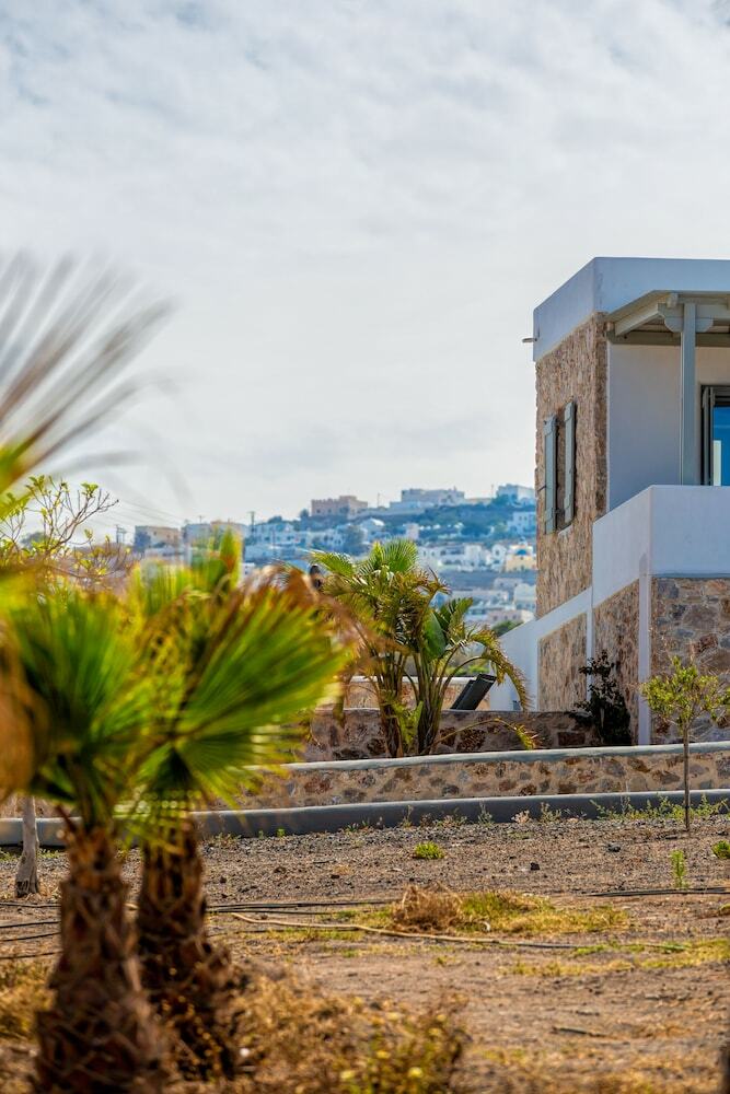 Aparthotel Desiterra Suites And Villas