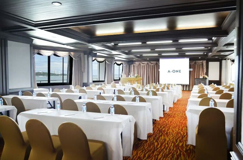 A-one New Wing Hotel