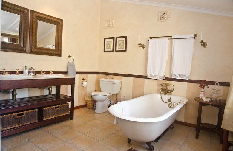 Cornerway Bed And Breakfast