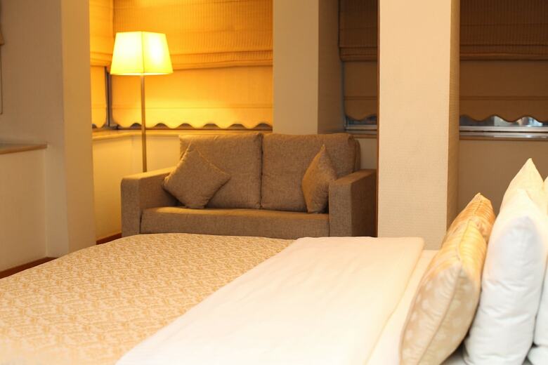 Emir Royal Hotel