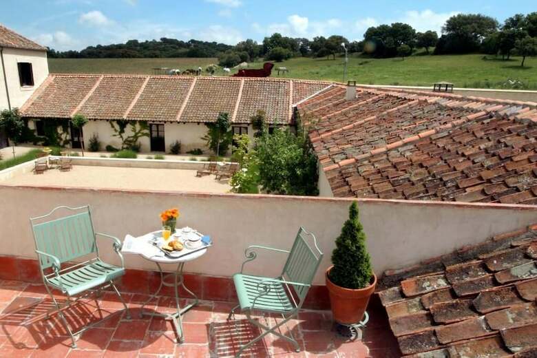 Hotel Caserio De Lobones
