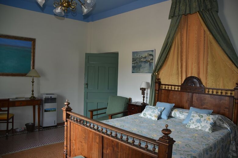 Hotel Caserio De Lobones