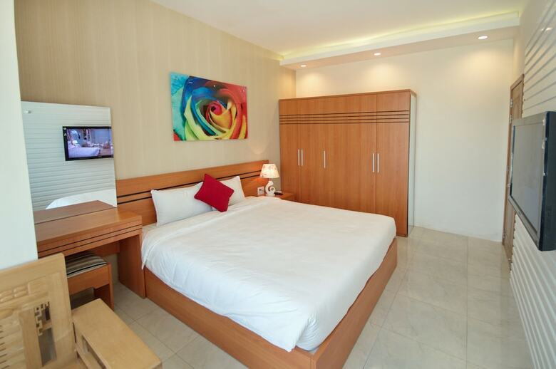 Handy Holiday Nha Trang Beach Apartment
