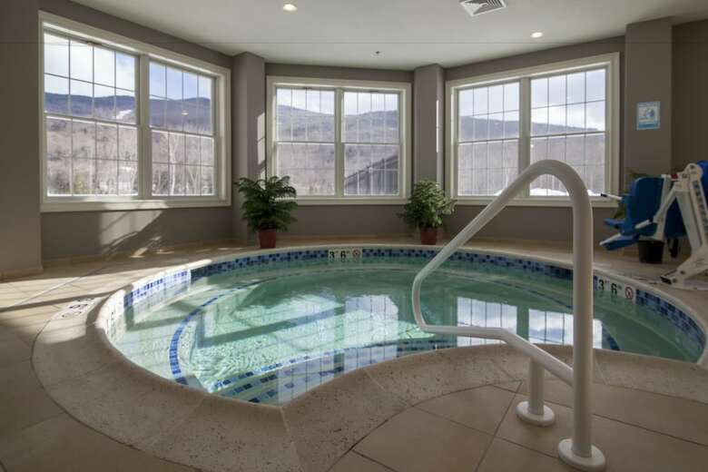 Riverwalk Resort At Loon Mountain