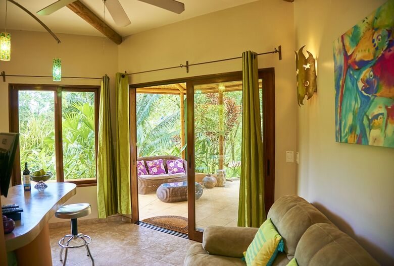 Hotel Manoas Luxury Camping And Villa Rentals