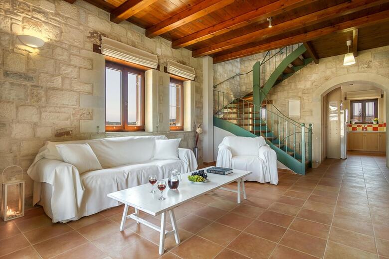 Emerald Villa