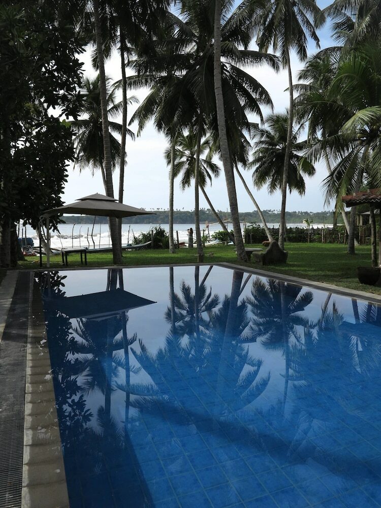 Hotel Esperanza Beach