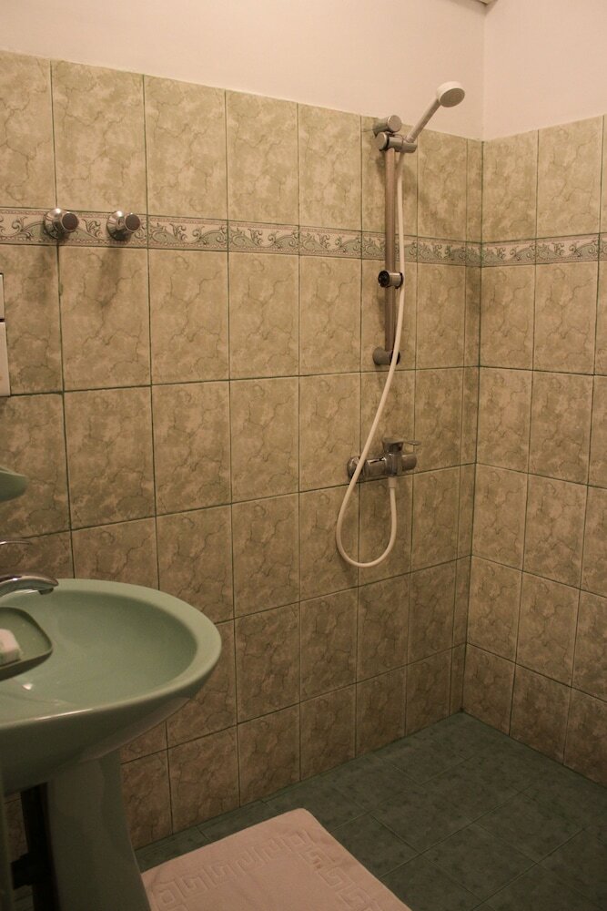 Hotel Oyo 442 Kanda Uda
