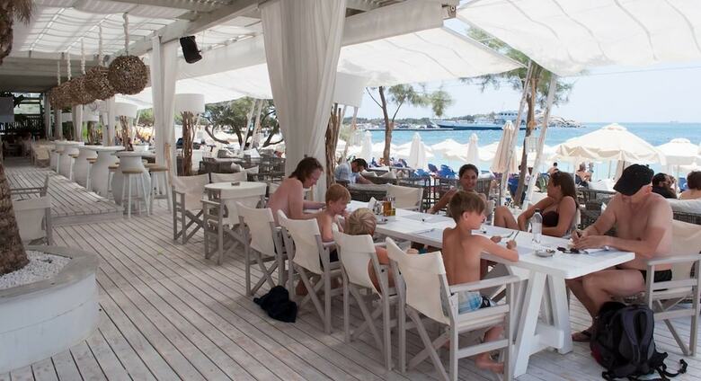 Hotel Santana Beach