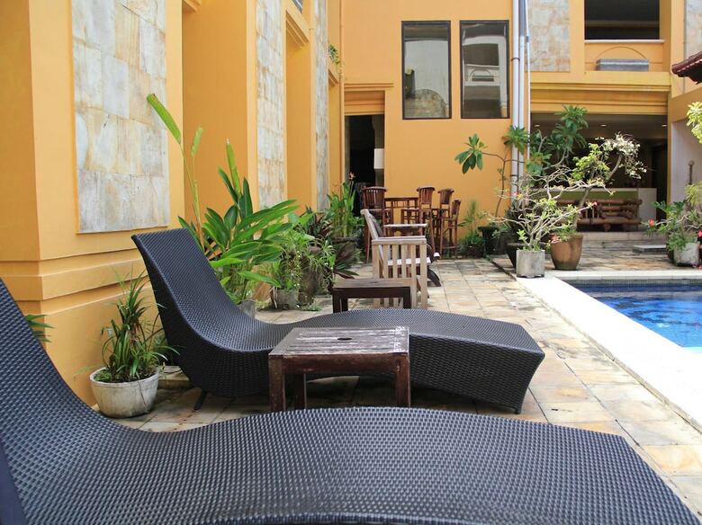 Nathan Hotel