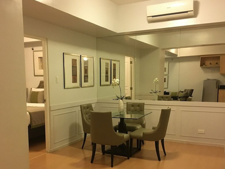 Apartamentos Avant Serviced Suites
