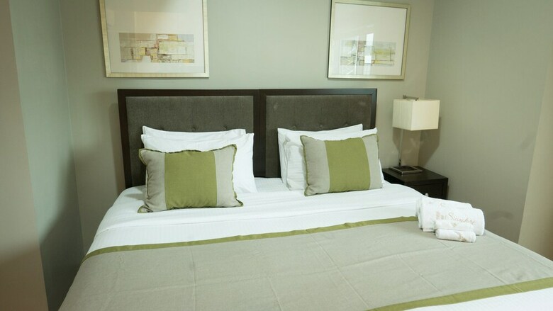 Apartamentos Avant Serviced Suites