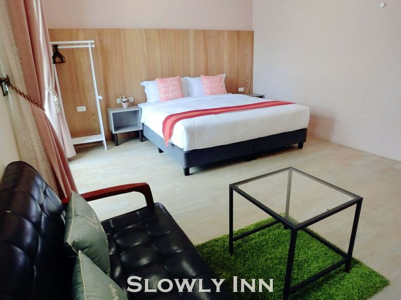 Hotel Slowly Inn