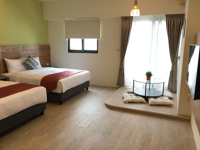 Hotel Slowly Inn