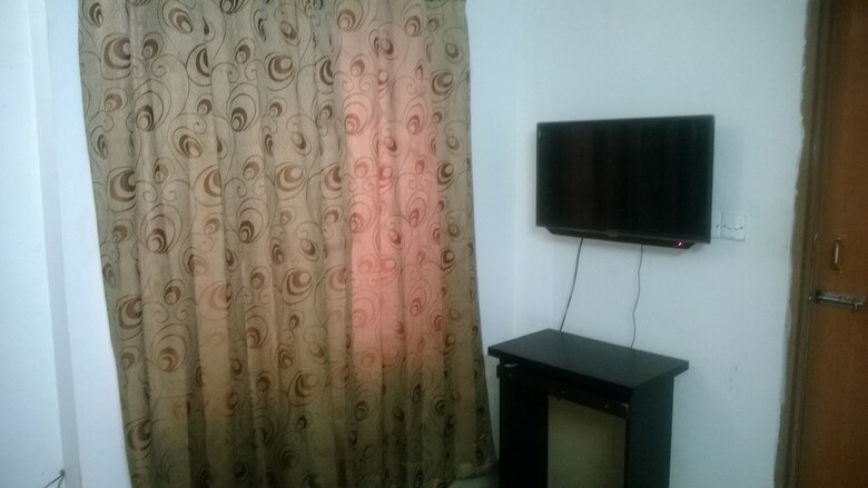 Hotel Traveller Inn