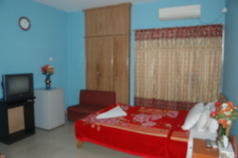 Hotel Traveller Inn