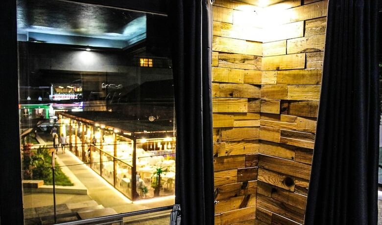 Hotel Ocean Caf� Suites