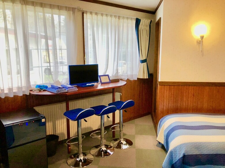 Hotel Arts Color