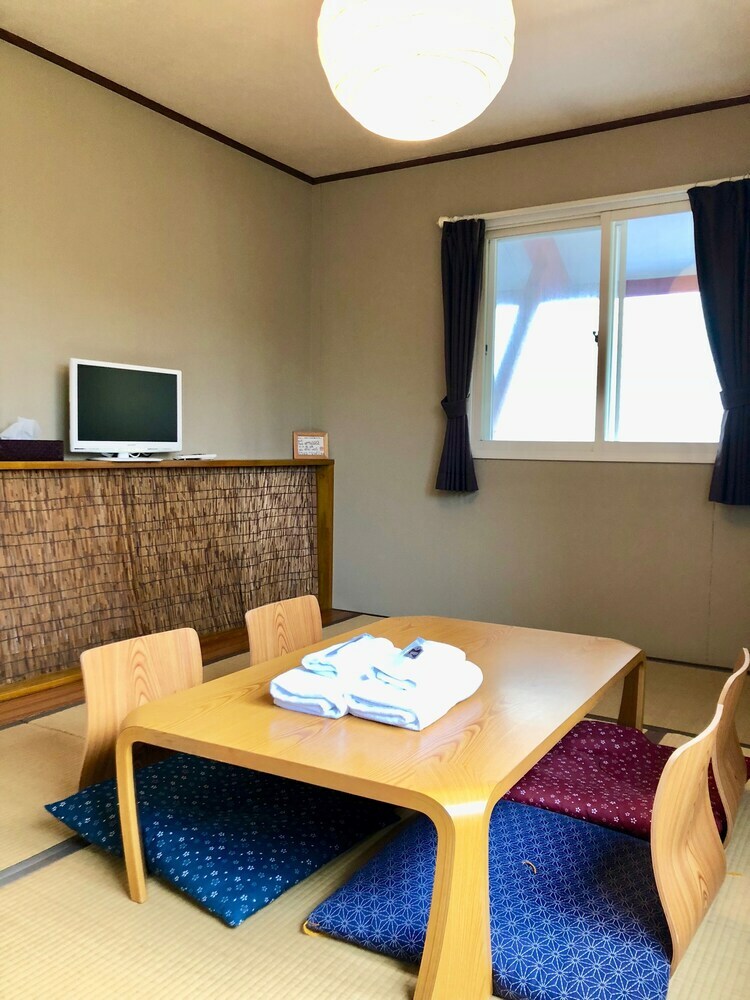 Hotel Arts Color