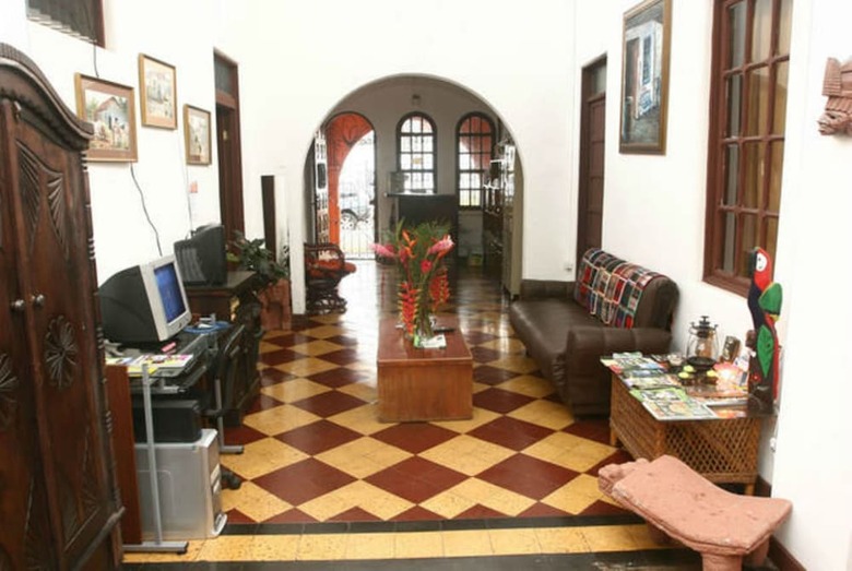 Hostal Hostel La Corte
