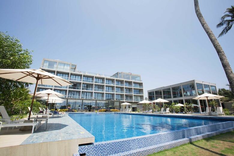 Hotel Club Waskaduwa Beach Resort & Spa